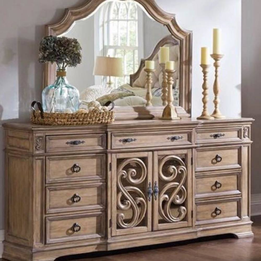 Meet your Posher, Bunny